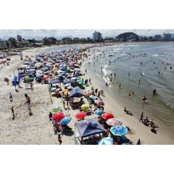 Sanepar produziu 1,2 bilhão de litros de água nas duas últimas semanas do ano no Litoral do Paraná